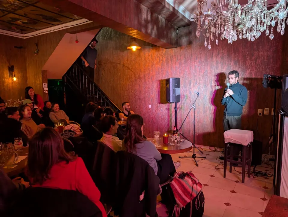 Academy Schuman — Roomlive